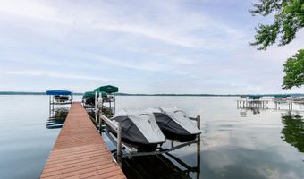 3154 Waucheeta Trl, Madison, WI 53711