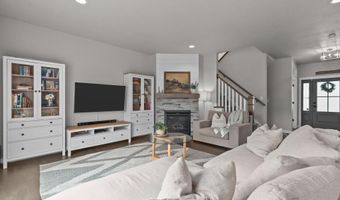W5553 HOELZEL Way, Appleton, WI 54915