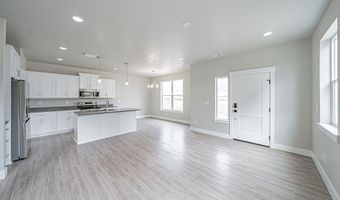 5600 Trueman St #B, Chubbuck, ID 83202