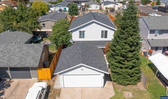 2027 Queen Ave SE, Albany, OR 97322