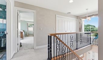 25 Narragansett St, North Kingstown, RI 02852