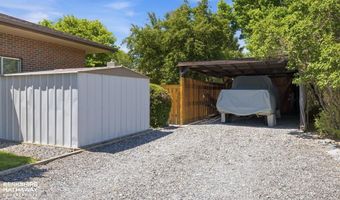 1807 11th St, Cody, WY 82414