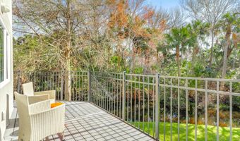 415 SEMINOLE Rd, Atlantic Beach, FL 32233