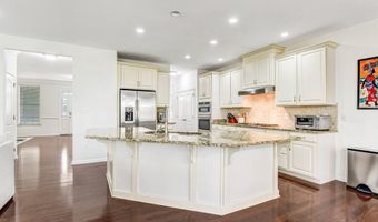 24247 PURPLE FINCH Dr, Aldie, VA 20105