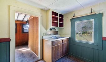 159 Ten Rod Rd, North Kingstown, RI 02852