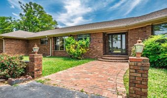 5042 Dummyline Rd, Batesville, MS 38606