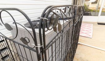 1222 W BOHLAND St, Avon Park, FL 33825