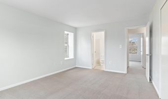 2403 S WALTER REED Dr S, Arlington, VA 22206