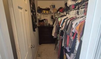 2210 S LOWELL St, Arlington, VA 22206