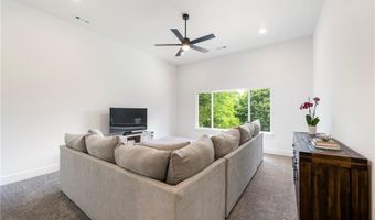 3 Reba Ln, Bella Vista, AR 72715