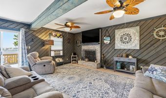 147 Bayview Blvd, Atlantic Beach, NC 28512