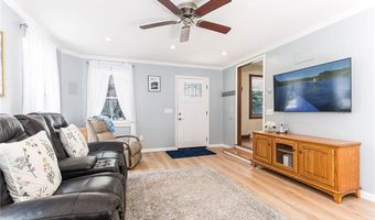 147 Woodville Alton Rd, Hopkinton, RI 02832
