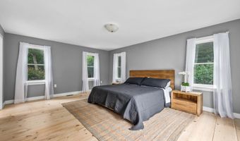 3528 Main St, Barnstable, MA 02630