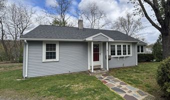 6 Pleasant St, Blackstone, MA 01504
