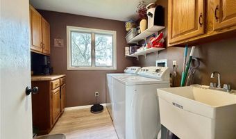 100 Ash Ave, Ashby, MN 56309