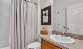 33 Quincy Ter, Barnegat, NJ 08005