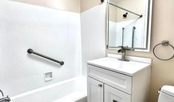 5301 WESTBARD Cir 412, Bethesda, MD 20816
