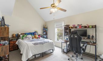 62 Pine Hill Dr, Bath, ME 04530