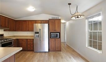 17825 Bear Valley Ln, Escondido, CA 92027
