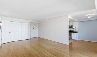 1401 N RHODES St 503, Arlington, VA 22209