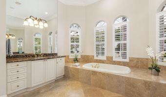 594 N Country Club Dr, Atlantis, FL 33462