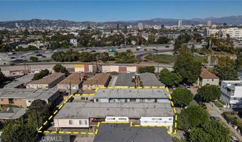 2615 Chariton St, Los Angeles, CA 90034