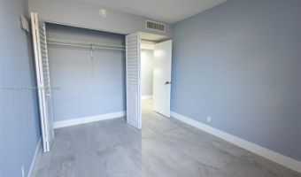 20350 W Country Club Dr PH24-4, Aventura, FL 33180