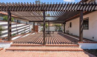 8525 Wildflower Ln, Agua Dulce, CA 91390