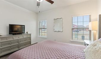 3903 SW Peachwood Dr, Bentonville, AR 72713