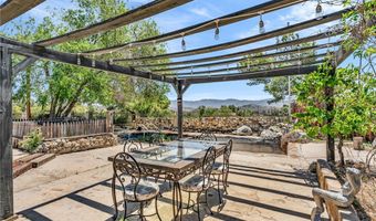 33645 Kobe Rd, Agua Dulce, CA 91390