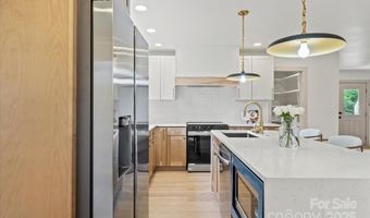 3937 Tamerlane Dr, Charlotte, NC 28205