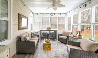 13 Sequoia Ct, Barnegat, NJ 08005