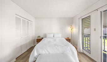 98-893 B Kaonohi St 79, Aiea, HI 96701
