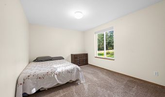 42020 FOREST COURT Ln, Astoria, OR 97103