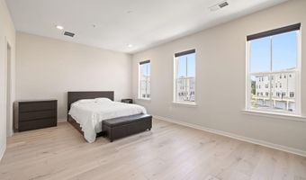 23156 HORSESHOE TRAIL Sq, Ashburn, VA 20148