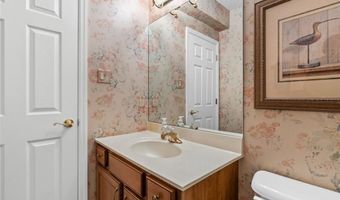 1533 Dietrich Place Ct, Ballwin, MO 63021