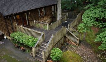 265 Great Oak Dr, Athens, GA 30605