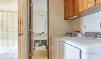 1720 Huna St B206, Honolulu, HI 96817