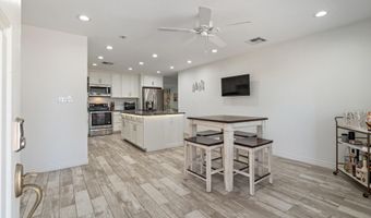 2101 W BOSTON St, Chandler, AZ 85224