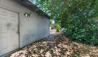 2911 Roan Ct, Anderson, CA 96007