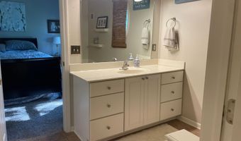 2329 Woodridge Dr, Adrian, MI 49221