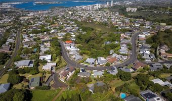 99-926 Kalawina Pl, Aiea, HI 96701