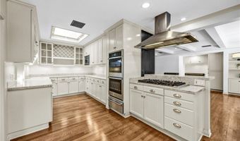 1120 Encanto Dr, Arcadia, CA 91007