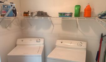 102 N Hazel Ave, Andrews, SC 29510