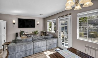 5650 El Paseo Dr Unit 102, Sparks, NV 89436