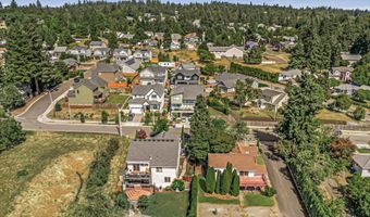 16381 HUNTER Ave, Oregon City, OR 97045