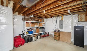 1917 Southbridge Dr, Adel, IA 50003