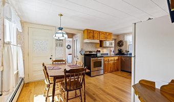73 Eastern Ave, Augusta, ME 04330