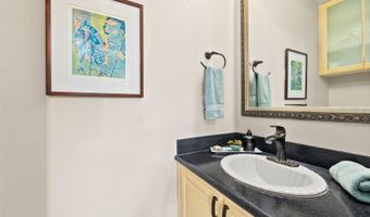 123- A Maunalua Ave 15, Honolulu, HI 96821