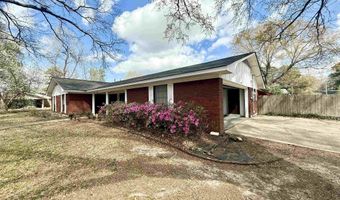 1800 EVANGELINE Dr, Bastrop, LA 71220